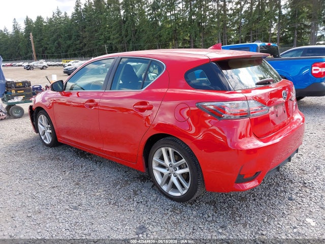 Lexus CT 200H 2016 JTHKD5BHXG2264904 Image 3