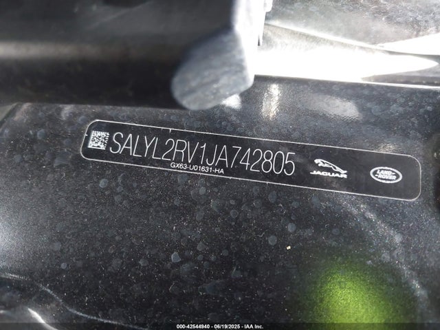SALYL2RV1JA742805 Land Rover aj126