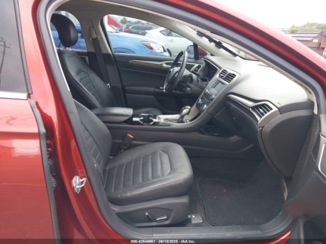 3FA6P0HD8ER186803 Ford FUSION SE