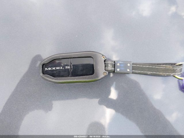 2015 TESLA MODEL S 5YJSA1H22FFP75086 Photo 10