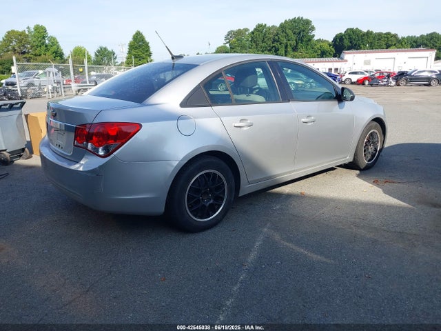 1G1PA5SH7E7355766 Chevrolet luw
