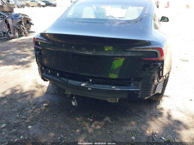 2025 TESLA MODEL 3 5YJ3E1EA3SF999157 Photo 5