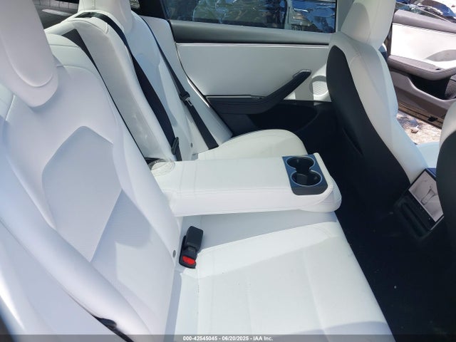 2025 TESLA MODEL 3 5YJ3E1EA3SF999157 Photo 7