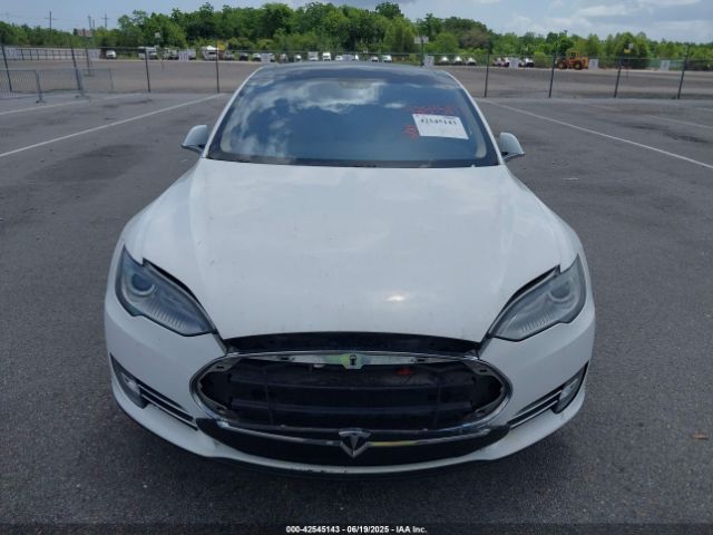5YJSA1H12EFP39582 Tesla MODEL S