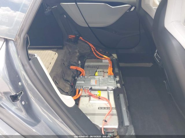 5YJSA1H12EFP39582 Tesla MODEL S