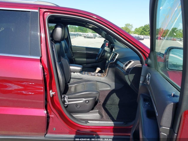 1C4RJFBG1HC683323 Jeep 2017