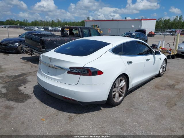 2013 TESLA MODEL S 5YJSA1AC8DFP10260 Photo 3