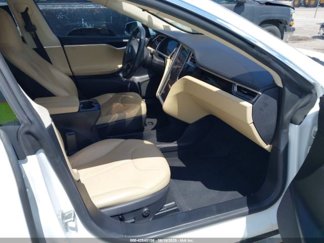 2013 TESLA MODEL S 5YJSA1AC8DFP10260 Photo 4
