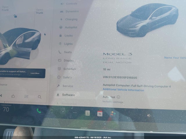 2025 TESLA MODEL 3 5YJ3E1EB0SF016895 Photo 6