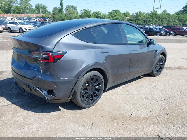 2021 TESLA MODEL Y 5YJYGDEE3MF192001 Photo 3