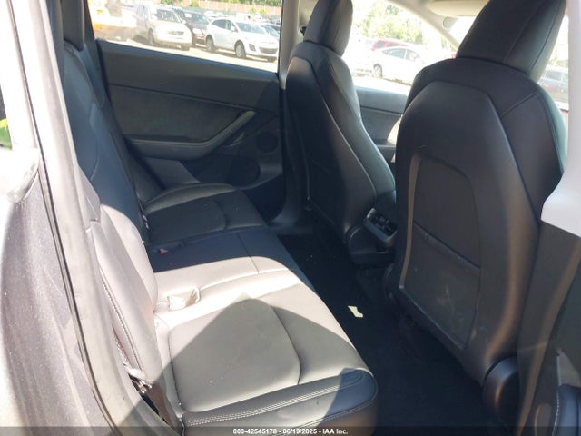 2021 TESLA MODEL Y 5YJYGDEE3MF192001 Photo 7