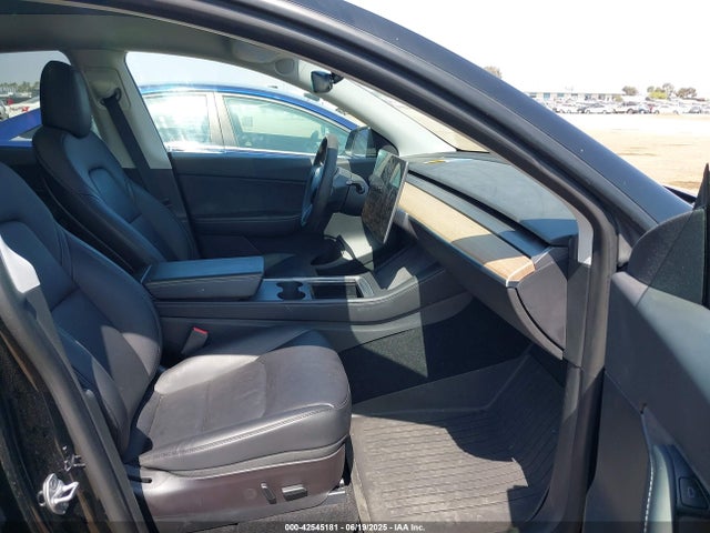 2022 TESLA MODEL Y 7SAYGDEE2NF359405 Photo 4