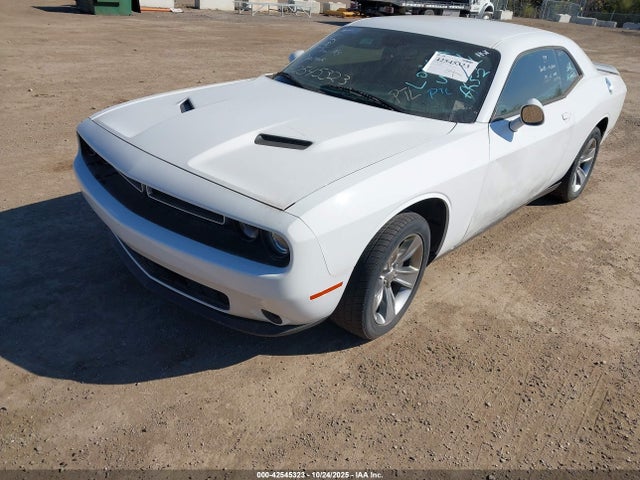2C3CDZAG8KH677561 Dodge Challenger