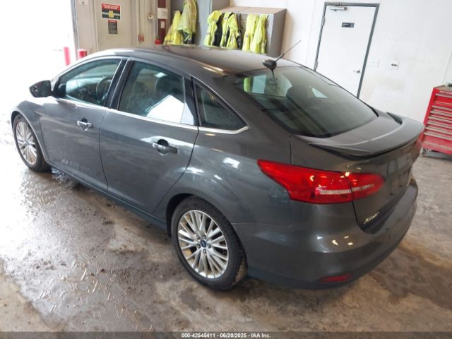 2015 FORD FOCUS 1FADP3J22FL260718 Photo 2