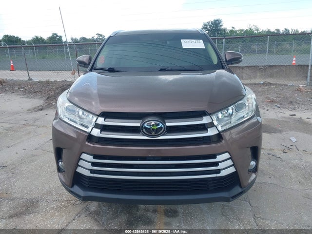 5TDKZRFH4KS336198 Toyota 2gr-fks