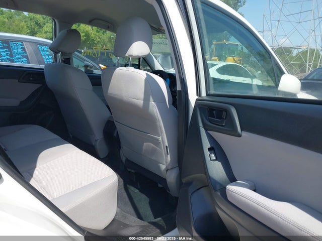 2015 Subaru Forester 2.5i მანქანა იყიდება აუქციონზე, vin: JF2SJABC3FH456315, აუქციონის ნომერი: 42545583