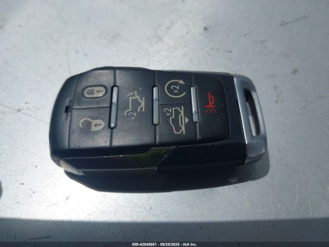 2019 RAM 1500 1C6SRFPT0KN519175 Photo 10