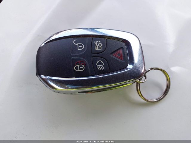 2011 JAGUAR XJ SAJWA2GB9BLV06939 Photo 10