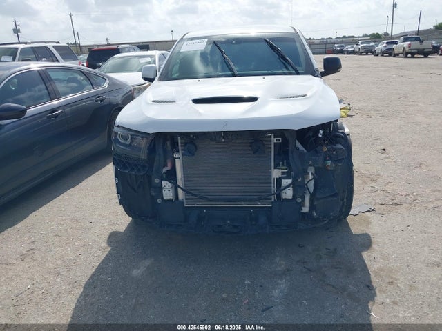 42545902 :رقم المزاد ، 1C4SDJGJ4JC341550 vin ، 2018 Dodge Durango Srt Awd مزاد بيع