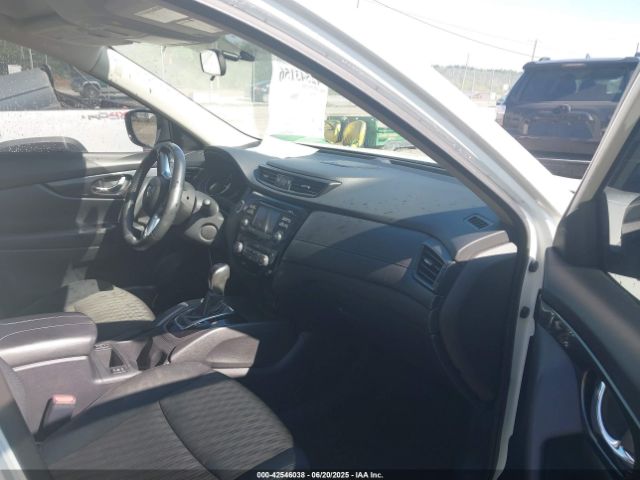 2017 NISSAN ROGUE 5N1AT2MV0HC768550 Photo 4