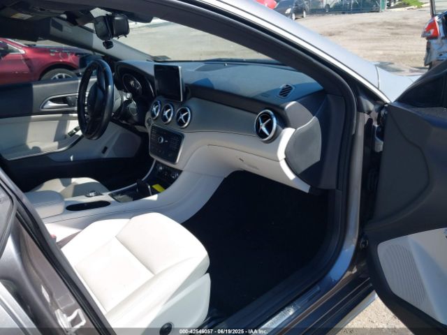 2015 MERCEDES-BENZ CLA 250 WDDSJ4EB5FN262539 Photo 4