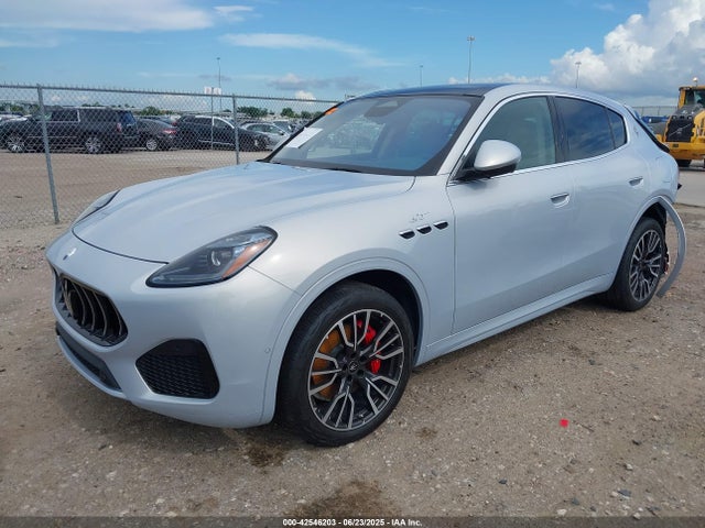 Maserati Grecale 2023 ZN682AVA2P7438751 Image 2