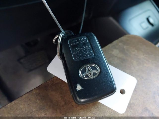 2014 TOYOTA PRIUS JTDKN3DU2E1767200 Photo 10