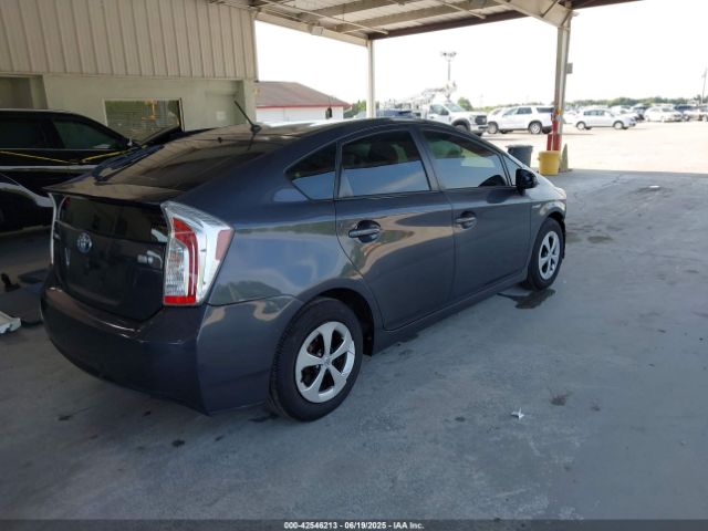 2014 TOYOTA PRIUS JTDKN3DU2E1767200 Photo 3