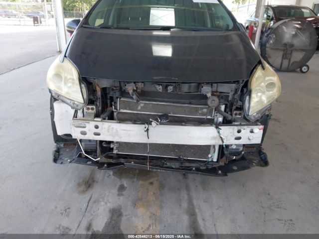 2014 TOYOTA PRIUS JTDKN3DU2E1767200 Photo 5