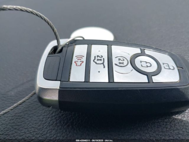 2021 FORD EXPLORER 1FMSK7DH0MGA22472 Photo 10