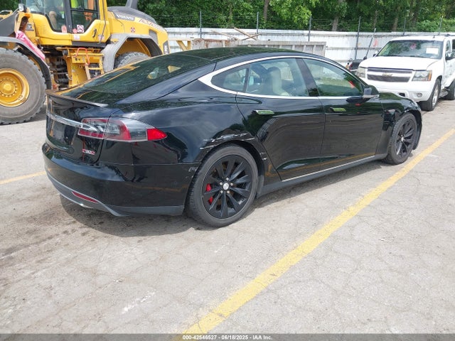 2016 TESLA MODEL S 5YJSA1E47GF136449 Photo 3
