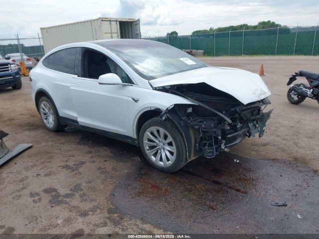 2021 TESLA MODEL X 5YJXCDE2XMF323695