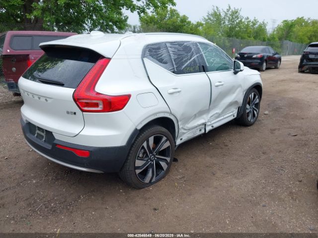2024 VOLVO XC40 YV4L12UF8R2265543 Photo 3