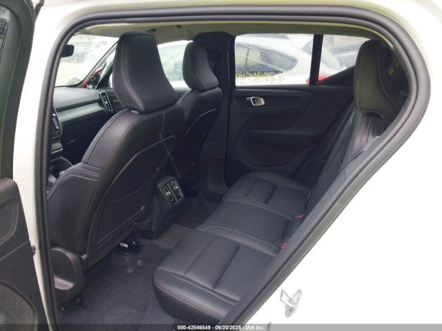 2024 VOLVO XC40 YV4L12UF8R2265543 Photo 7