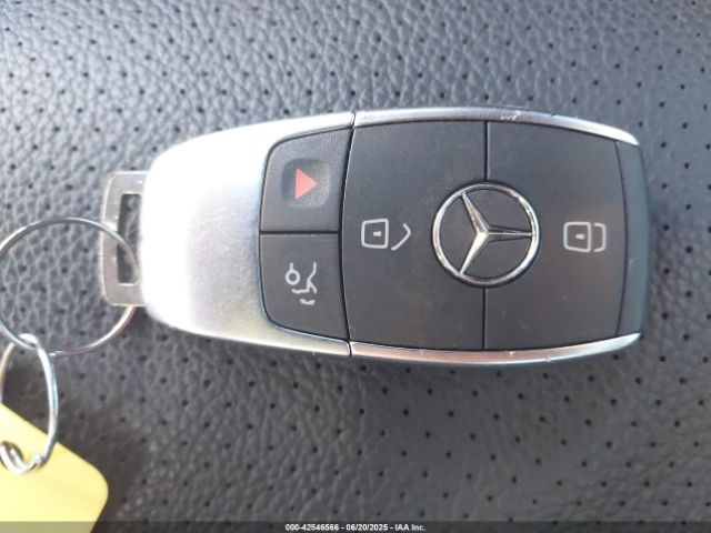 2021 MERCEDES-BENZ C 300 W1KWF8DB9MR642629 Photo 10