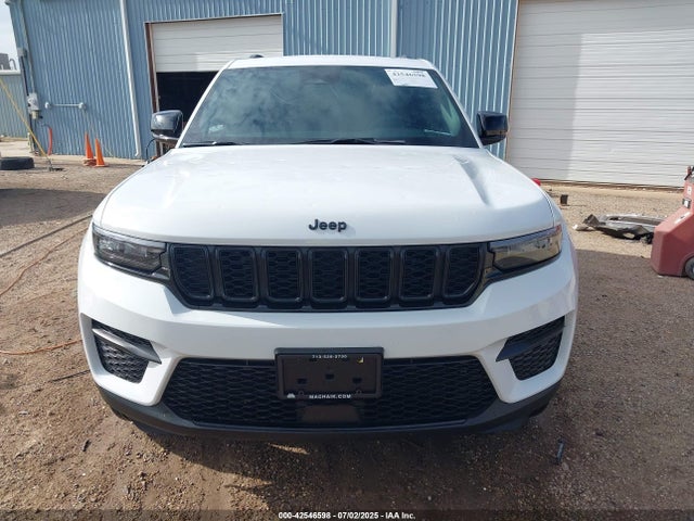 Jeep Grand Cherokee 2025 1C4RJGAG4SC294111 Image 12