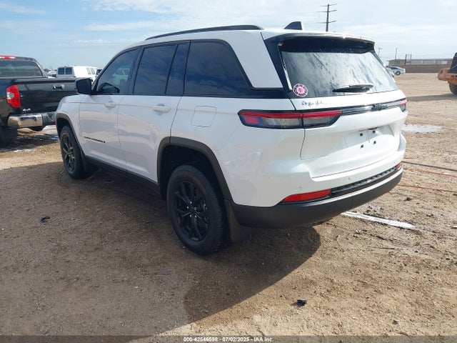 Jeep Grand Cherokee 2025 1C4RJGAG4SC294111 Image 3