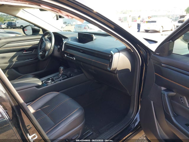 Mazda py 2024 7MMVABEM3RN158729 Image 5
