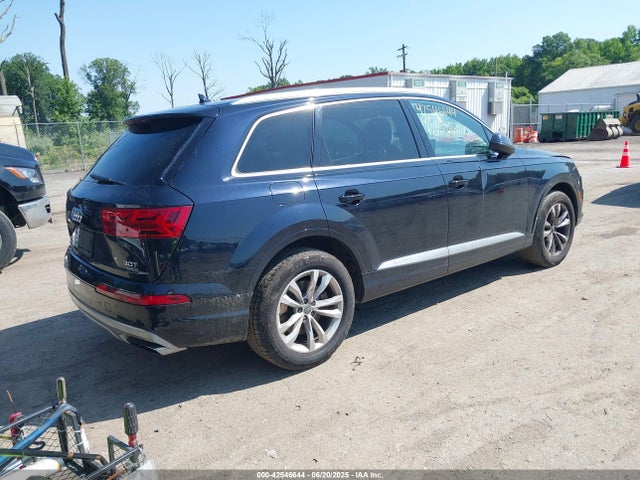 2017 AUDI Q7 WA1LAAF72HD032967 Photo 3