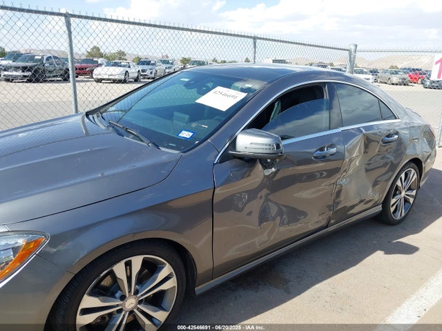 WDDSJ4EB0GN289715 Mercedes-Benz 2016