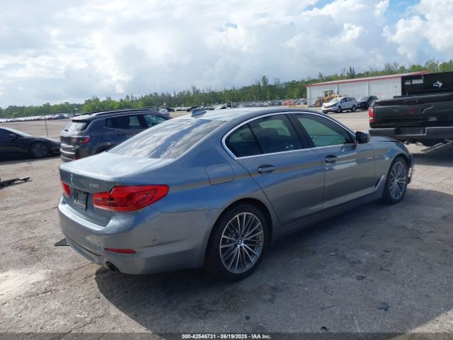 2019 BMW 530I WBAJA5C50KBX87929 Photo 3