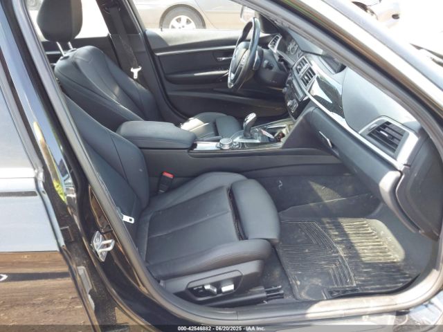 2017 BMW 330I WBA8D9G5XHNT91375 Photo 4