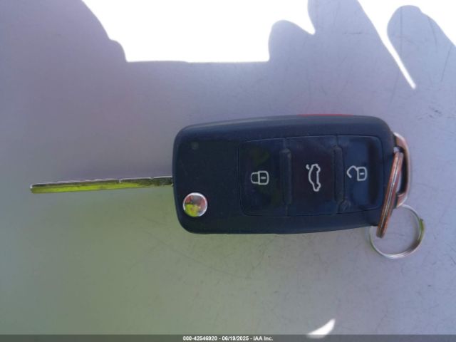 2017 VOLKSWAGEN BEETLE 3VW517AT4HM801086 Photo 10