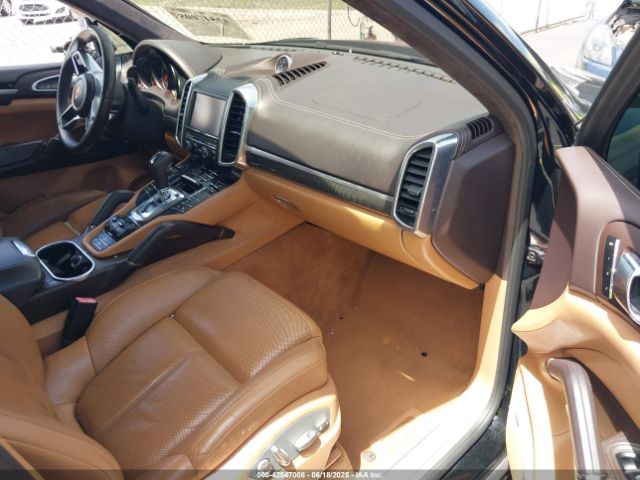 2016 PORSCHE CAYENNE WP1AD2A25GLA70430 Photo 4