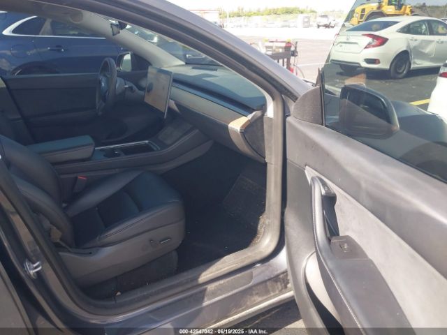 2022 TESLA MODEL Y 7SAYGDEF5NF452248 Photo 4