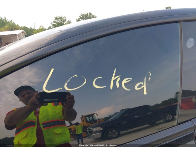 2022 TESLA MODEL 3 5YJ3E1EB1NF190415 Photo 8