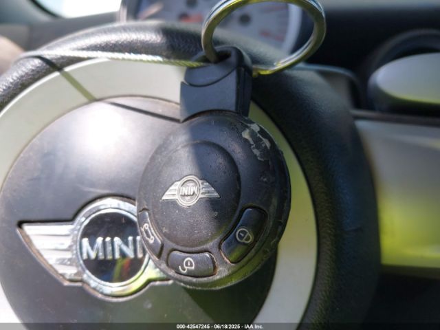 2007 MINI COOPER WMWMF33547TL77235 Photo 10