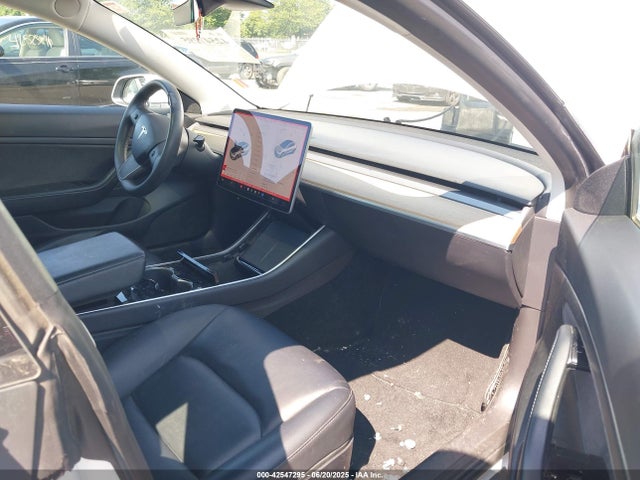 Tesla MODEL 3 2020 5YJ3E1EA0LF785695 Image 5