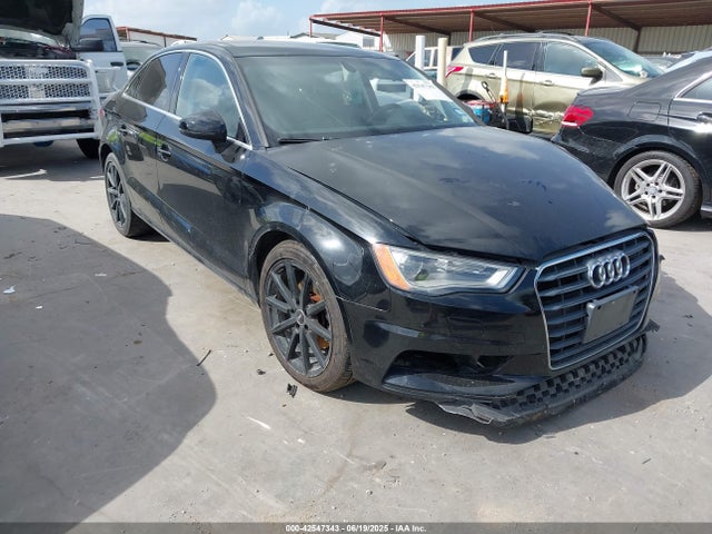 2015 AUDI A3 WAUACGFF1F1005093 Photo 0