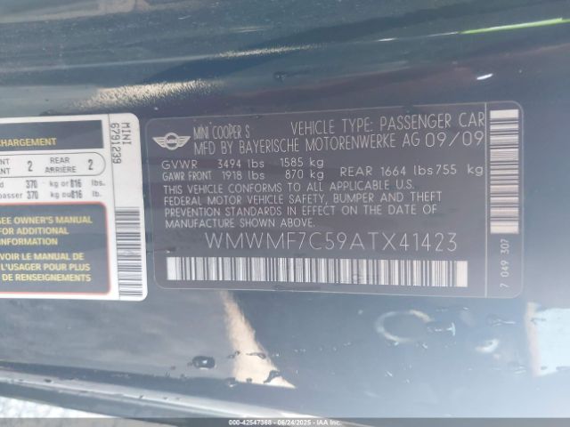 2010 MINI COOPER S WMWMF7C59ATX41423 Photo 8